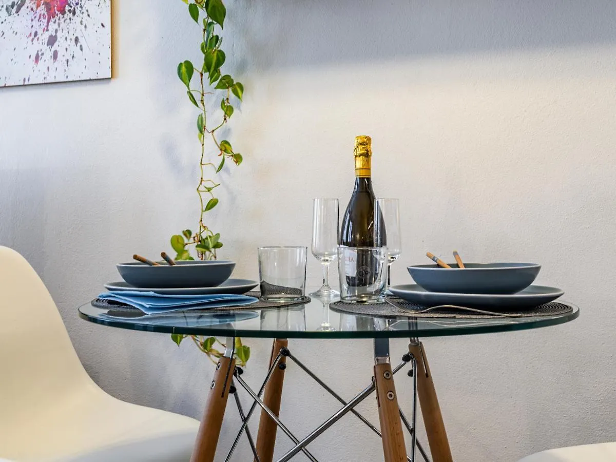 The Blue Nest Life&Art Studio Apartment Bergamo 0*,  Italy