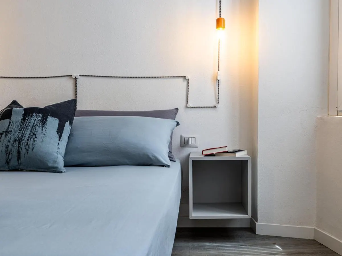 The Blue Nest Life&Art Studio Apartment Bergamo