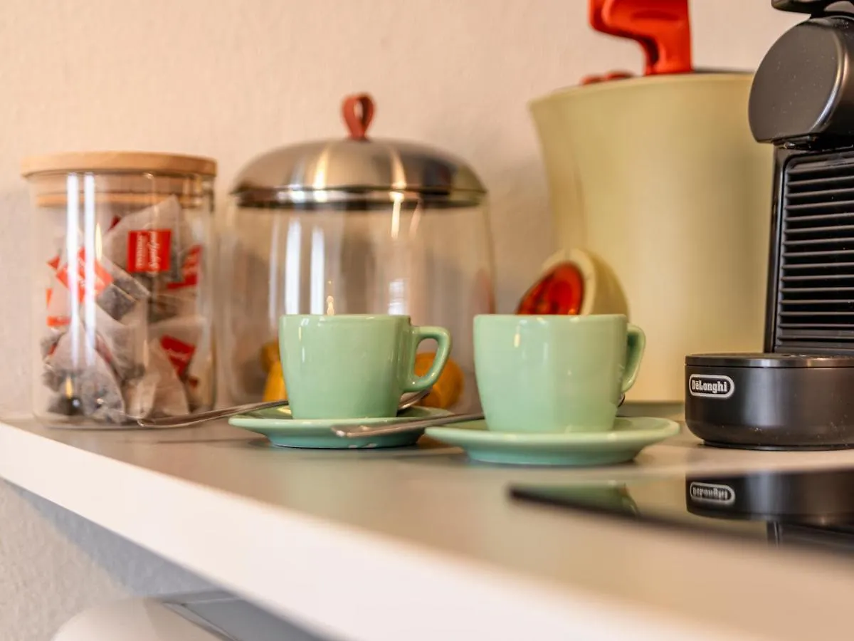 The Blue Nest Life&Art Studio Bergamo Italien